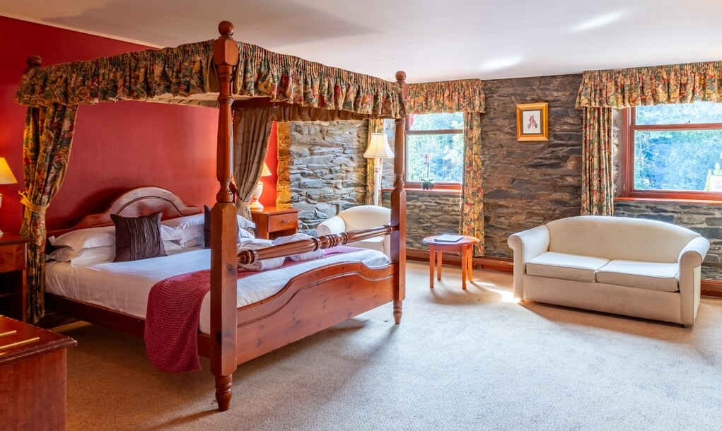 Lake District Four-Poster Bed Hotel Room